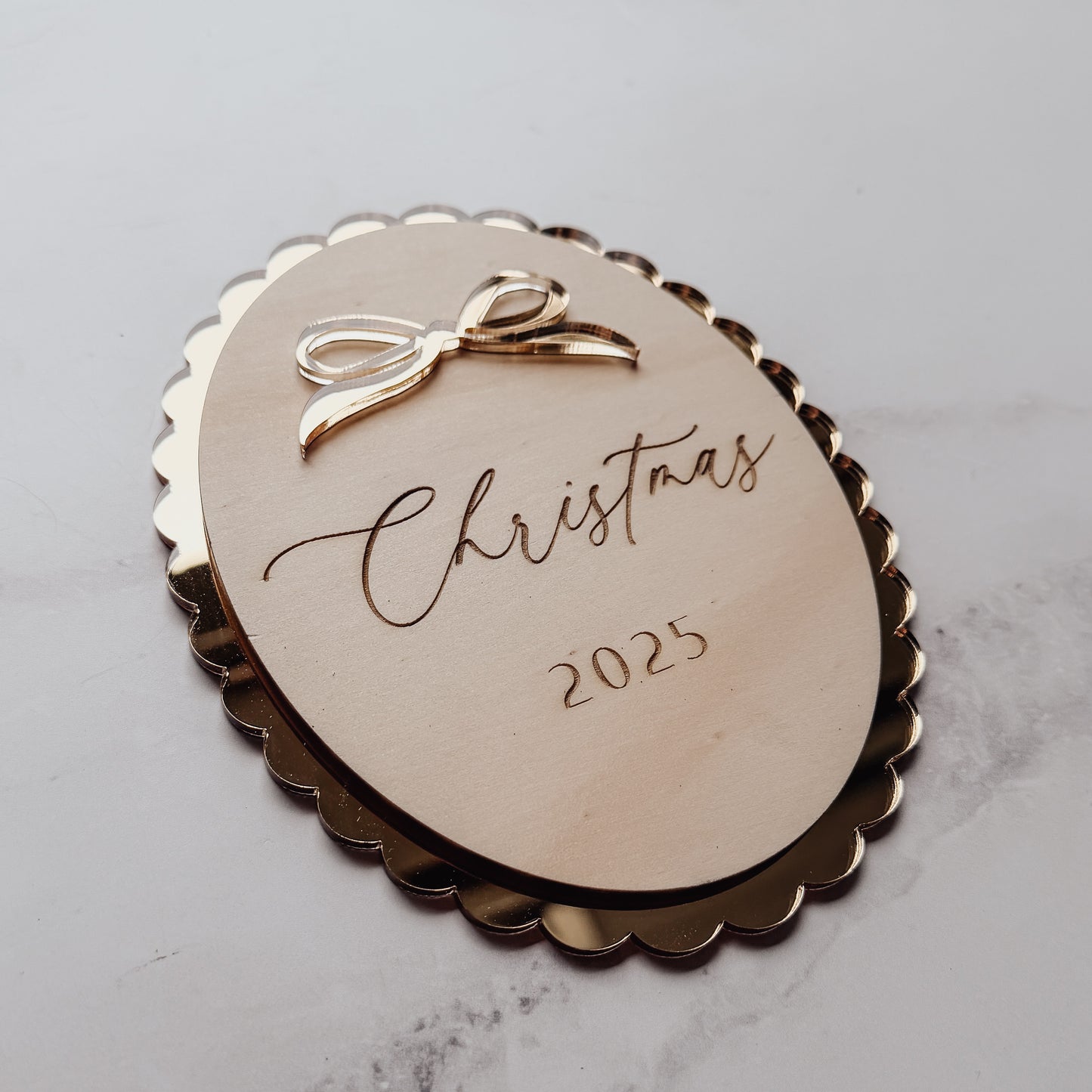 Mirror Bow Oval Christmas Plaque
