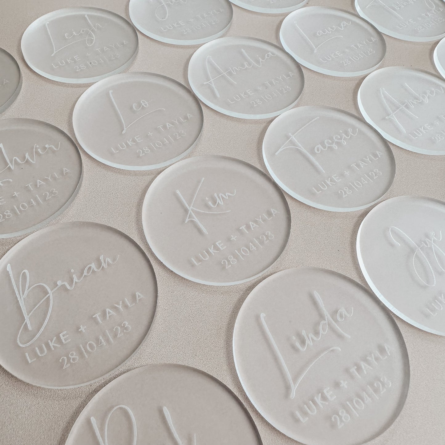 Round Place Cards