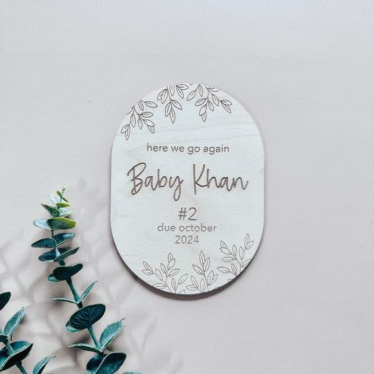 Oval Pregnancy Announcement Plaque